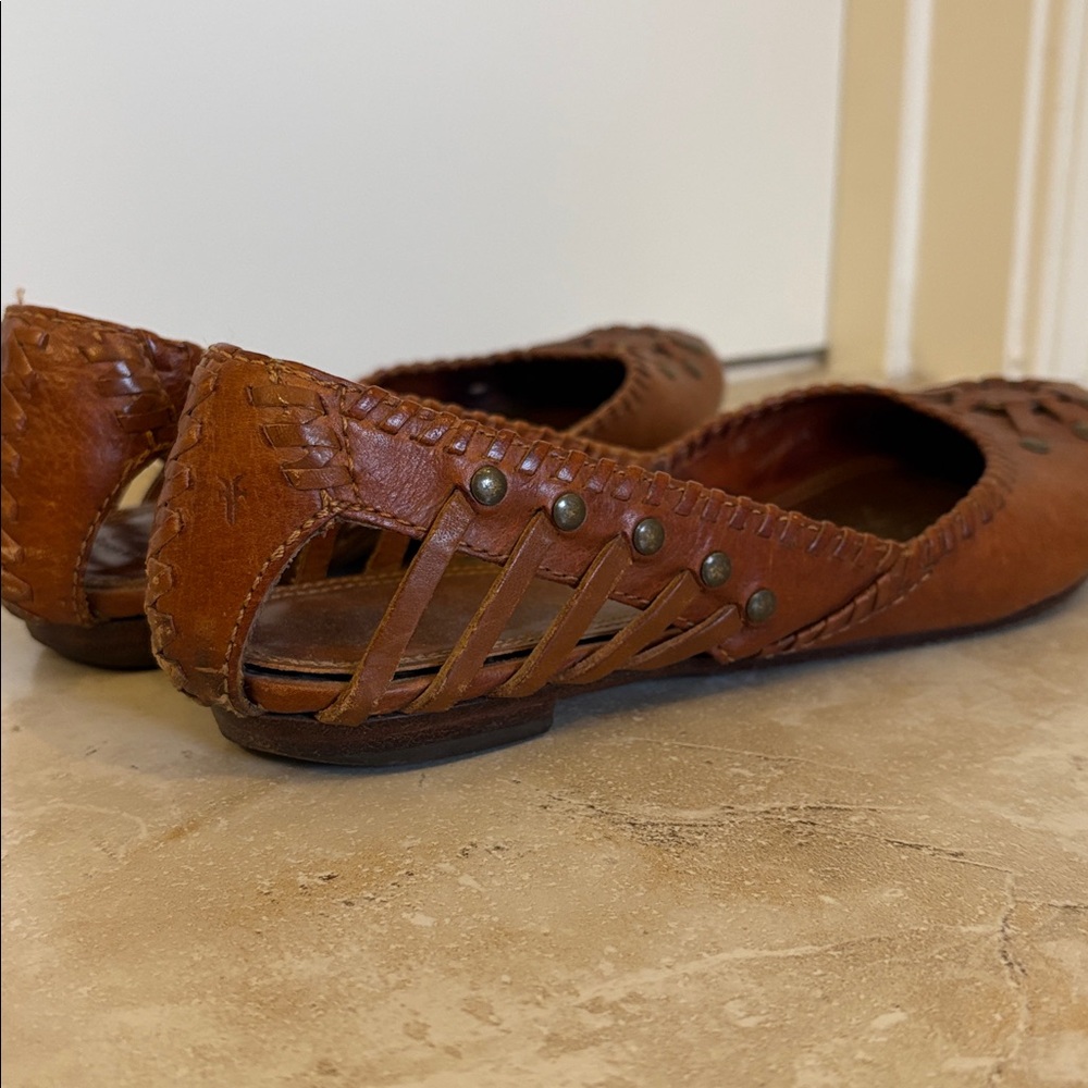 Brown Frye’s Women's Flats - Picture 3 of 6